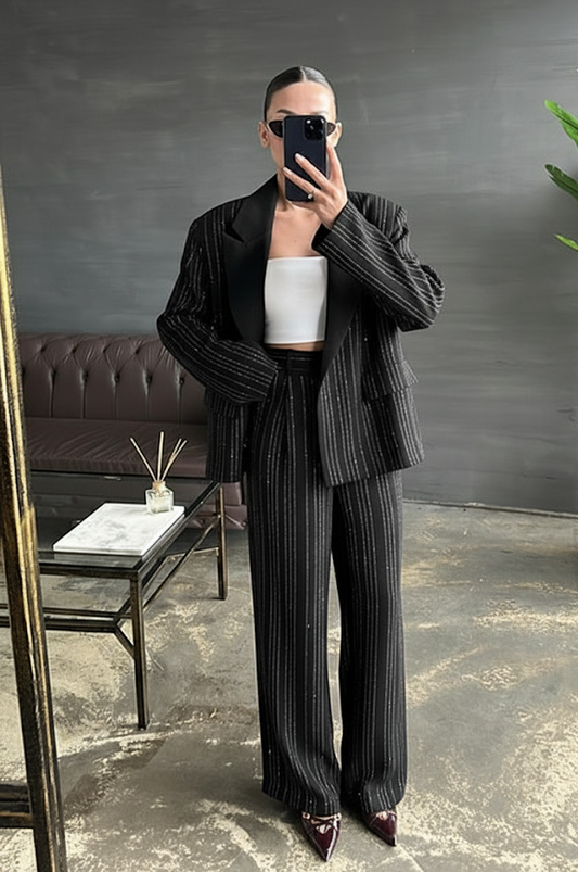 Premium Taşlı Takım SİYAH